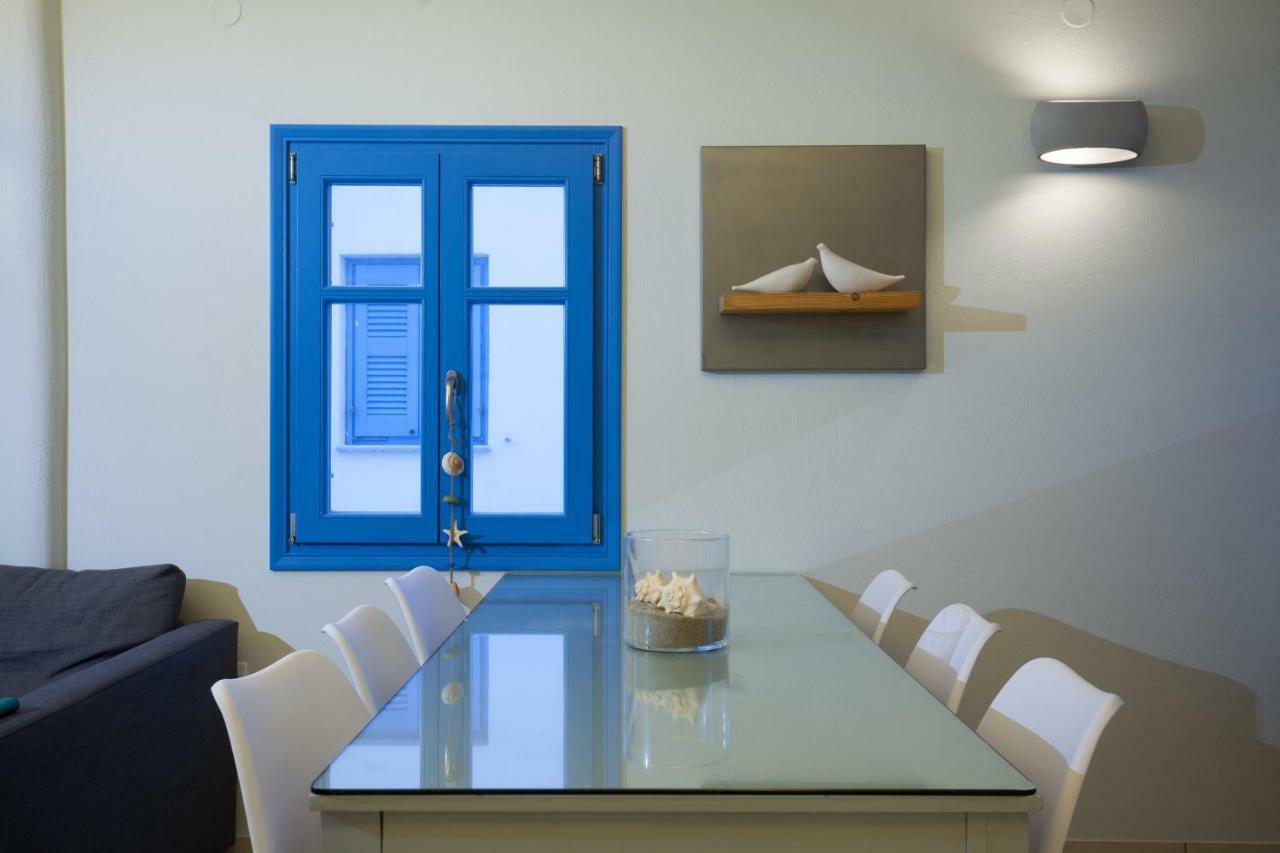 Just Blue With Amazing Sea Views In Piso Livadi Villa Exteriör bild