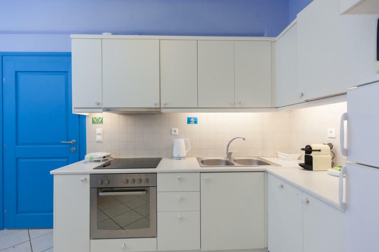 Just Blue With Amazing Sea Views In Piso Livadi Villa Exteriör bild
